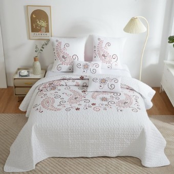 NOVOTEXTIL HOGAR Colcha Bordada Primavera/Verano con 4 Cojines. Ligera, Elegante y Suave para Dormitorio. - ✅ Entrega 24/72h a toda españa - Hanoi