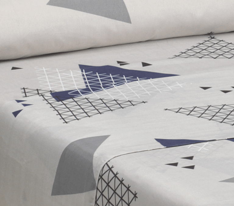 Novotextil - Juego de Sábanas de 3 Piezas para Cama Individual o Matrimonial - Microfibra de Poliéster Suave, Fresca y Ligera - Estampados Veraniegos Coloridos - Sábanas Transpirables y de Fácil Lavado ✅ Entrega 24/72h a toda España - Triángulos